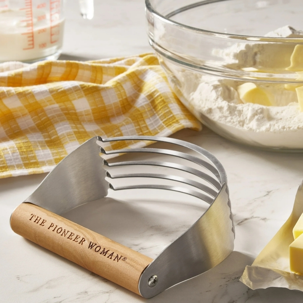 💜 New 2025 Pioneer Woman Pastry Blender with Olivewood Wood Handle